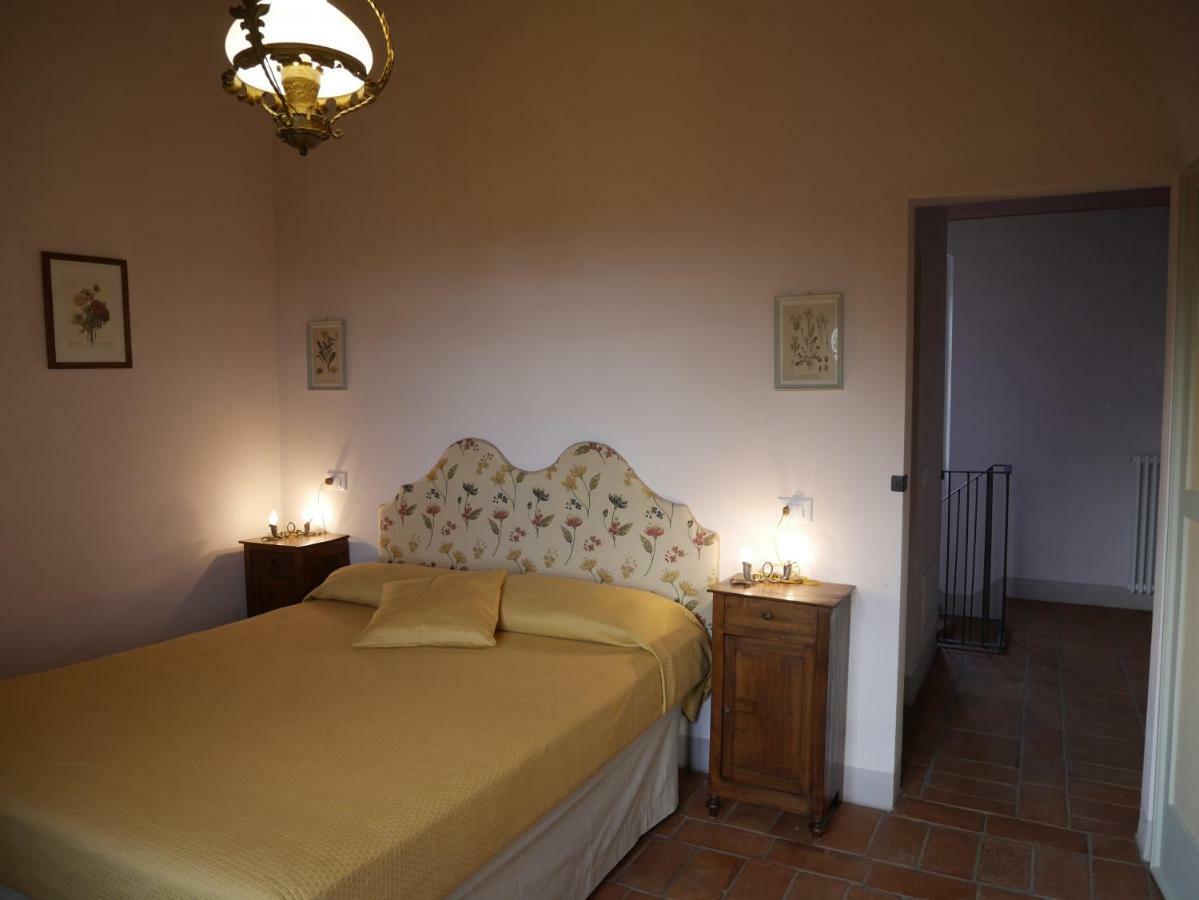 קסטיליאונצ'לו Agriturismo Podere Gianmaria מראה חיצוני תמונה